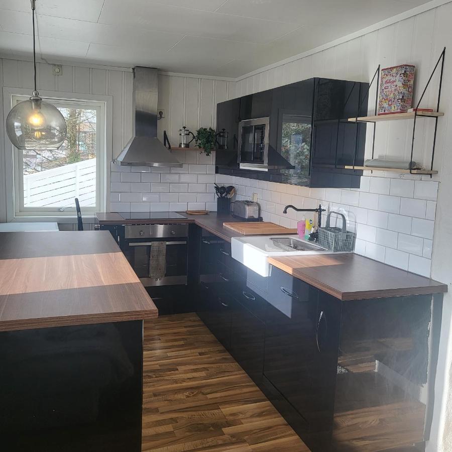 Cute Apartment By The Ocean Foldnes Екстериор снимка